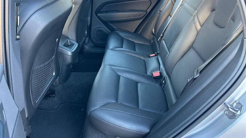 Volvo XC60 2.0 D B4 INSCRIPTION AUTO 197 5P