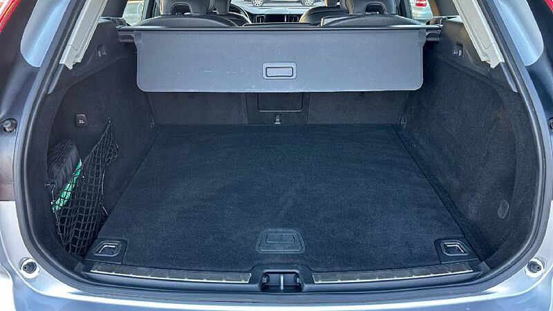 Volvo XC60 2.0 D B4 INSCRIPTION AUTO 197 5P