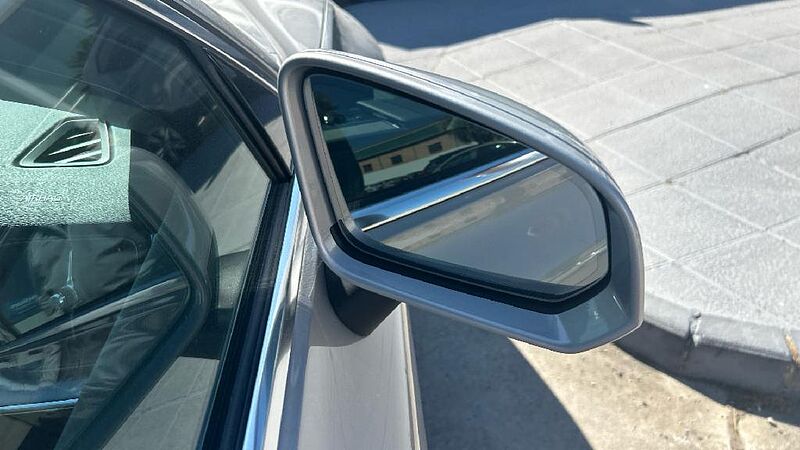 Volvo V60 2.0 B4 D CORE AUTO 197 5P