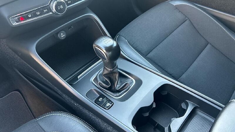 Volvo XC40 XC40 D3 Momentum Manual