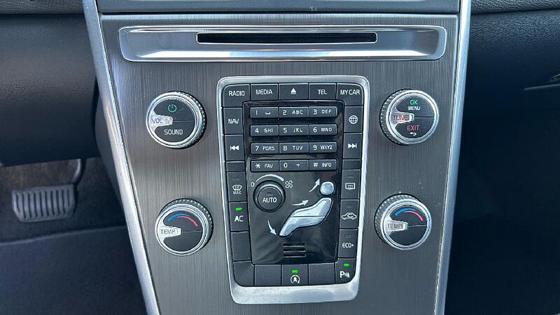 Volvo XC60 XC60 D4 Momentum Automático