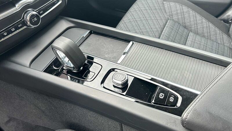 Volvo XC60 2.0 B4 D CORE AUTO 197 5P