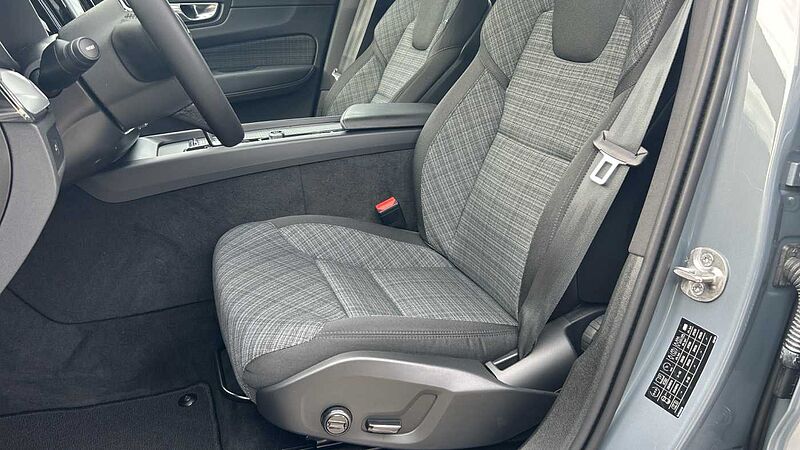 Volvo XC60 2.0 B4 D CORE AUTO 197 5P