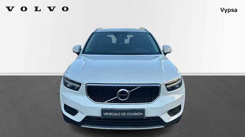 Volvo XC40 XC40 D3 Momentum Manual