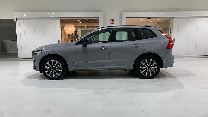 Volvo XC60 XC60 Plus, B4 Semihíbrido, Diésel, Dark