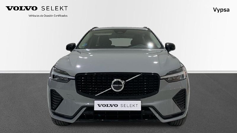 Volvo XC60 XC60 Plus, B4 Semihíbrido, Diésel, Dark