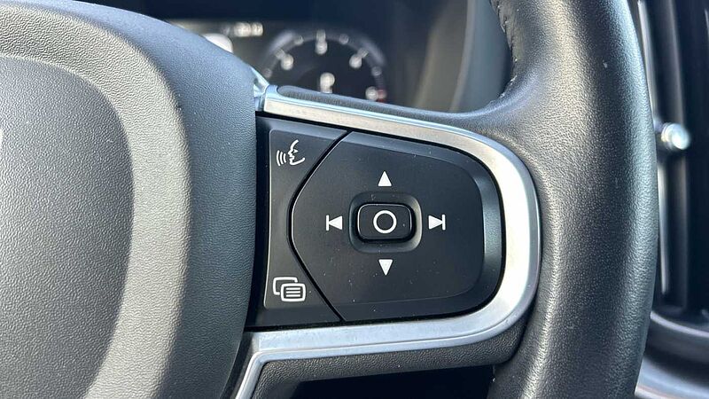 Volvo XC60 XC60 D4 Business Plus Automático