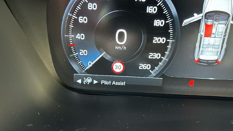Volvo XC60 2.0 T4 BUSINESS PLUS AUTO 190 5P