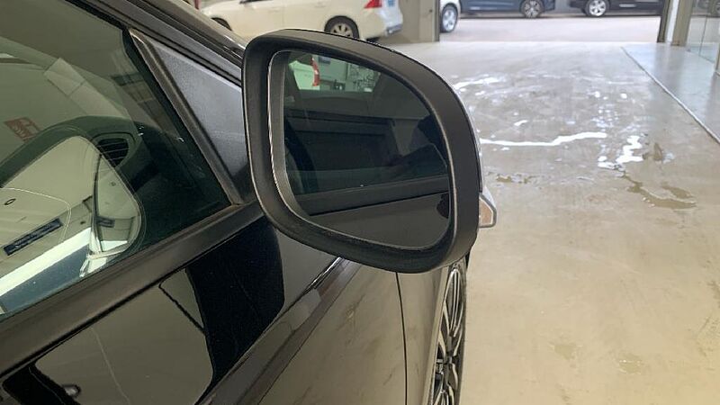Volvo V40 CC V40 Cross Country Black Edition D2