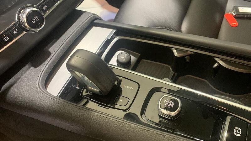 Volvo XC90 XC90 Momentum Pro, B5 AWD mild hybrid 7 plazas (diésel), 7 Asientos