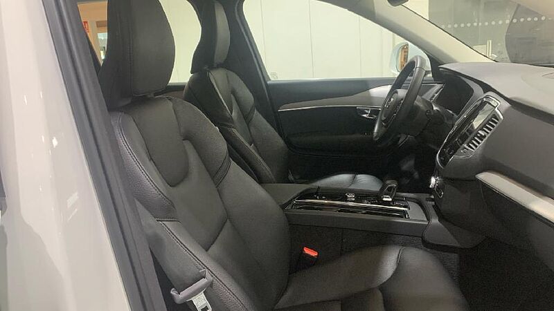 Volvo XC90 XC90 Momentum Pro, B5 AWD mild hybrid 7 plazas (diésel), 7 Asientos