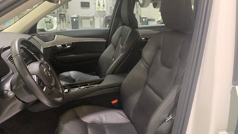 Volvo XC90 XC90 Momentum Pro, B5 AWD mild hybrid 7 plazas (diésel), 7 Asientos