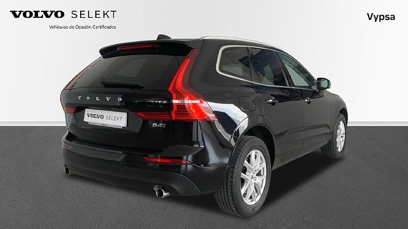 Volvo XC60 2.0 B4 D MOMENTUM PRO AUTO 4WD 197 5P