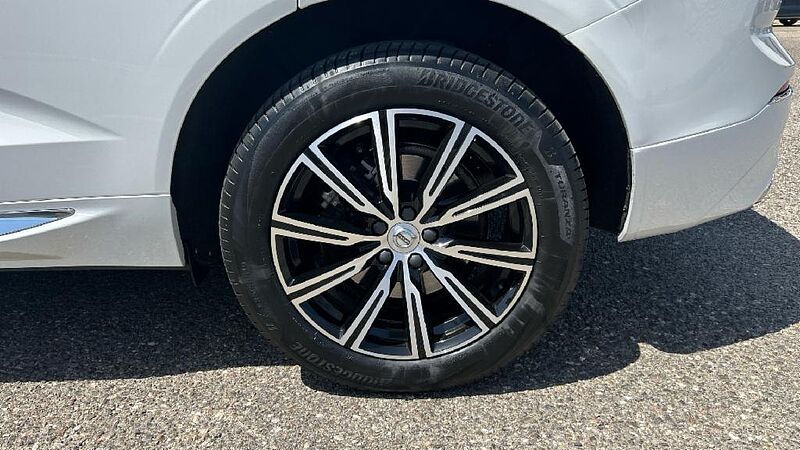 Volvo XC60 2.0 D B4 INSCRIPTION AUTO 4WD 197 5P
