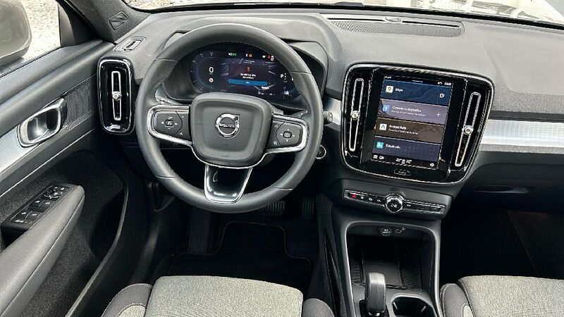 Volvo XC40 2.0 B3 CORE AUTO 163 5P