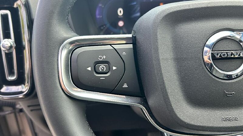 Volvo XC40 2.0 B3 CORE AUTO 163 5P