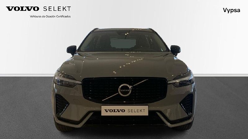Volvo XC60 2.0 B5 P PLUS DARK AUTO 4WD 250 5P