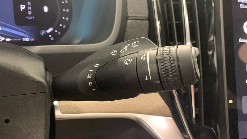 Volvo XC90 2.0 B5 P MHEV PLUS DARK AWD AUTO 250 5P 7 Plazas