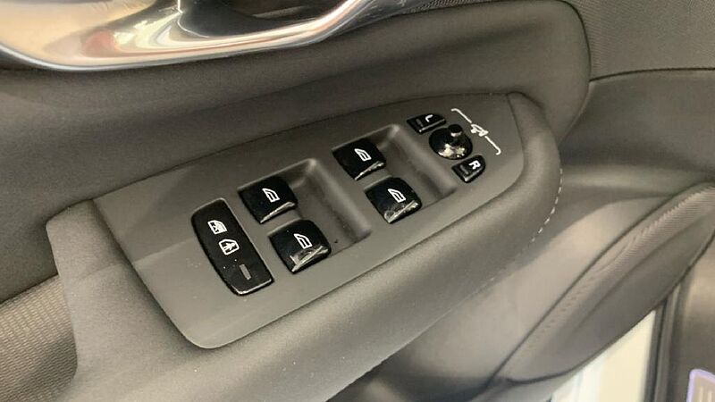 Volvo XC90 2.0 B5 P MHEV PLUS DARK AWD AUTO 250 5P 7 Plazas