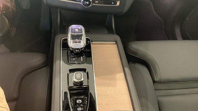 Volvo XC90 2.0 B5 P MHEV PLUS DARK AWD AUTO 250 5P 7 Plazas