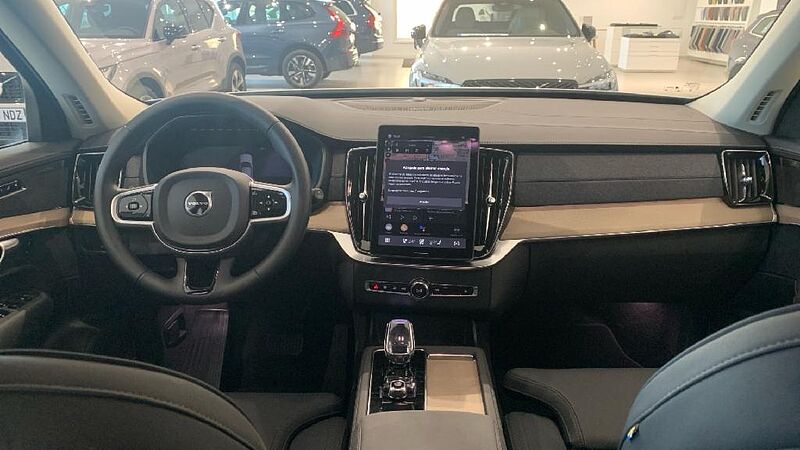 Volvo XC90 2.0 B5 P MHEV PLUS DARK AWD AUTO 250 5P 7 Plazas