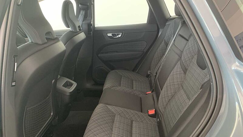 Volvo XC60 2.0 B4 D CORE AUTO 197 5P