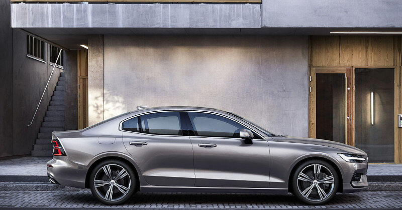 Volvo S60 Premium Edition desde 34.400€*